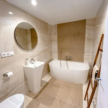 Neuve, Golf De Colinas