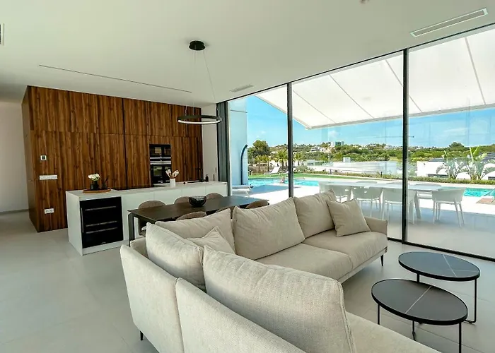 Neuve, Golf De Colinas 别墅 *